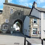 Sunnydale, Σπίτι διακοπών Cartmel